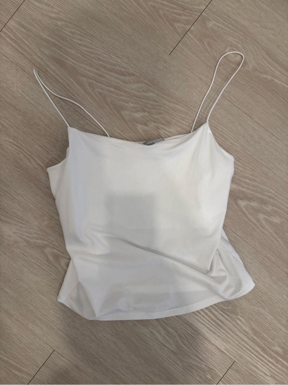 gaze White Spaghetti-Strap Camisole